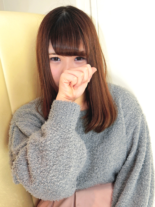 踊れ！チンチコリン・大阪店 みおり 25歳 T：164cm　B：86(E)　W：56　H：88